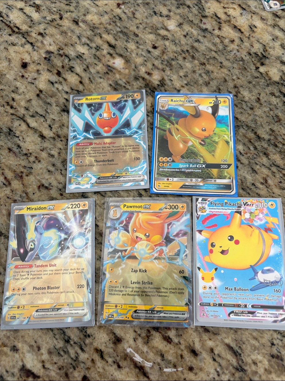 Trading Card Game - Pikachu & Raichu GX Holo Cards - Yellow